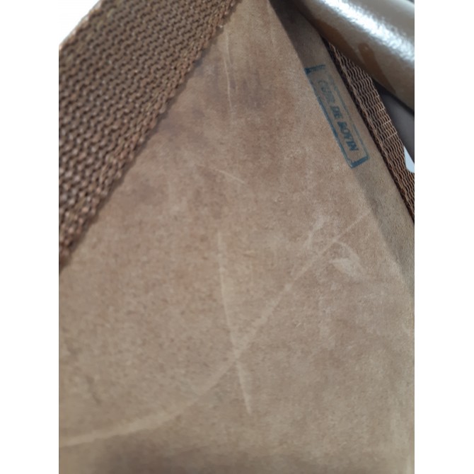 TREPIED METAL DESSUS CUIR LUXE 65CM